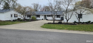 22 S Elks St, Terre Haute, IN 47802