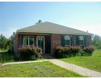 413 M P Parker Rd, Mc Henry, MS 39561