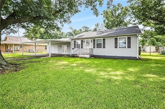 136 Saint Charles St, Norco, LA 70079