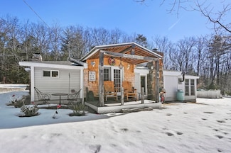 64 Old County Rd, Winchendon, MA 01475