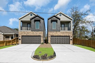 4407 Stassen St, Houston, TX 77051