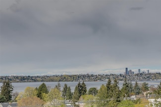 3064 68th Ave SE, Mercer Island, WA 98040