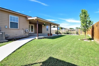 113 Hawkins Ln, Jarrell, TX 76537