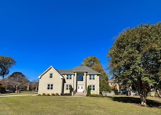 815 Brookside Arch, Chesapeake, VA 23322