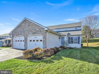 524 Meadowlark Ln, Manheim, PA 17545