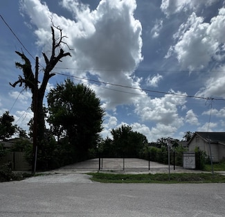 2114 Terry St, Houston, TX 77009