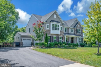 7801 Warrenton Chase Dr, Warrenton, VA 20187