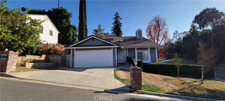 1021 La Hermosa Dr, Redlands, CA 92373