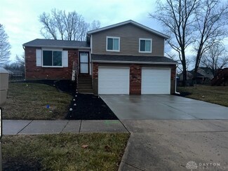 5951 Mount Royal Dr, Clayton, OH 45315
