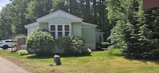 18 Queens Ln, Epsom, NH 03234