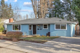 8826 28th Ave SW, Seattle, WA 98126