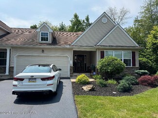 110 Refuge Dr E, Drums, PA 18222