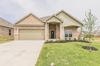 214 Navajo Trail, Alvarado, TX 76009