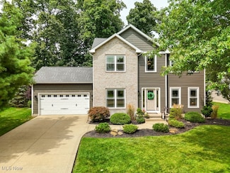 345 Ellington Ct, Medina, OH 44256