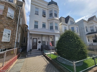 201 Clifton Ave Unit 2, Newark, NJ 07104