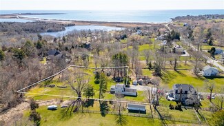 430 Paradise Ave, Middletown, RI 02842