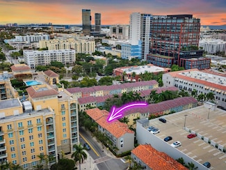 560 S Sapodilla Ave Unit 302, West Palm Beach, FL 33401