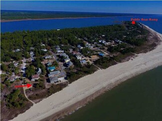 280 S Neptune St, Port St. Joe, FL 32456