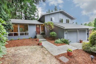 17514 NE 33rd Place, Redmond, WA 98052