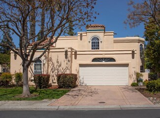 1393 Cuernavaca Circulo, Mountain View, CA 94040