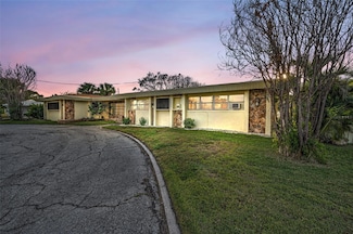 130 60th Ave, Saint Pete Beach, FL 33706