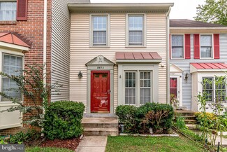 8495 Canyon Oak Dr, Springfield, VA 22153