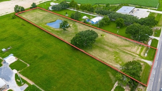 12211 Veterans Memorial Dr, Abbeville, LA 70510