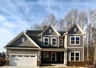 15613 Greenhart Dr, Chesterfield, VA 23832
