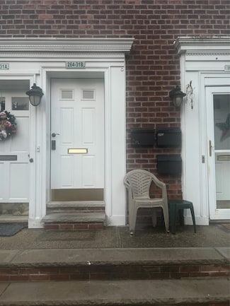 264-31 Langston Ave Unit 2nd Fl., Glen Oaks, NY 11005