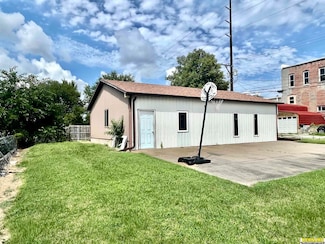 1514 19th St, Auburn, NE 68305