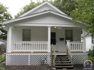 1706 SW Fillmore St, Topeka, KS 66604