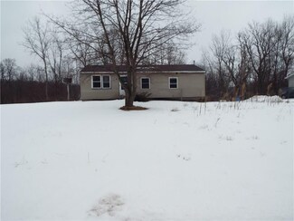 6434 Peoples Rd, Sodus, NY 14551