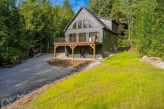 30 Aspen Ln, Newry, ME 04261