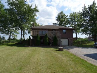 7770 E 620 S, Wolcottville, IN 46795