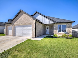 15401 Jasper Ln, Edmond, OK 73013