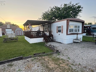 550 S Schau Rd Unit 69, Port Clinton, OH 43452