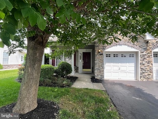 108 Caitlin Ln, Trenton, NJ 08691