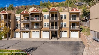 3104 Sunset Ridge Ct, Glenwood Springs, CO 81601