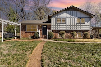 430 Stratfield Ct, Winston Salem, NC 27104