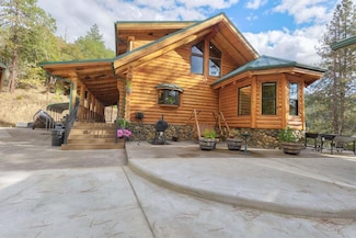 225 Eagle Ridge Rd, Canyonville, OR 97417