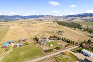 3018 MacK Smith Ln, Stevensville, MT 59870