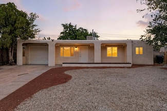716 La Veta Dr NE, Albuquerque, NM 87108