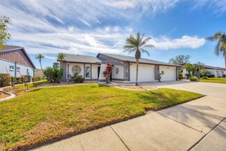 545 Foxwood Blvd Unit 23, Englewood, FL 34223