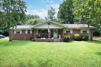6024 Hixson Pike, Hixson, TN 37343