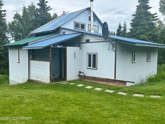 57509 Clam Diggers Ave, Clam Gulch, AK 99568
