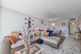 3140 Holiday Springs Blvd Unit 9-210, Margate, FL 33063