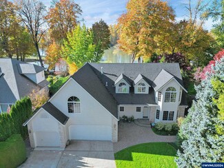 3693 Rivercrest Dr N, Keizer, OR 97303