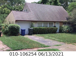 1612 Simpson Dr, Columbus, OH 43227