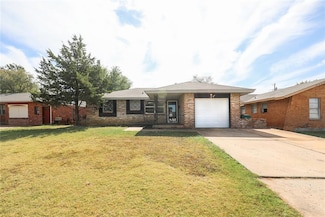 24 SW 54th St, Oklahoma City, OK 73109