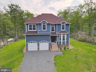 109 Forest Lake Dr, Jim Thorpe, PA 18229